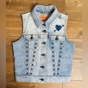 Levi's Denim Ex Boyfriend Trucker Vest Size Small